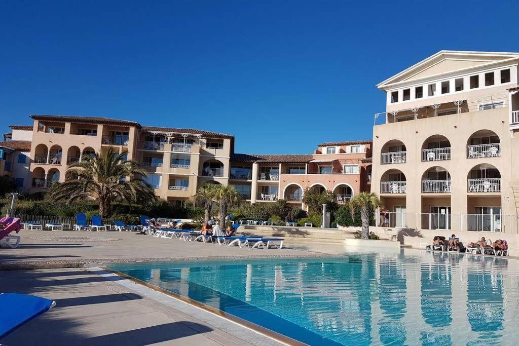 식스포즈레스플라지스 Magnifique Rez De Jardin & Piscine & Bord De Mer 아파트 외부 사진